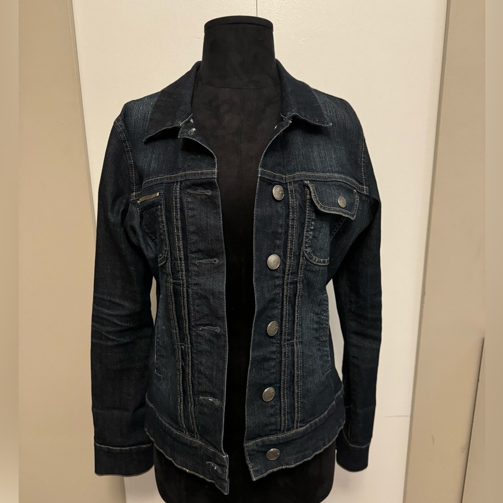 Ladies Jean Jacket - LIKE NEW